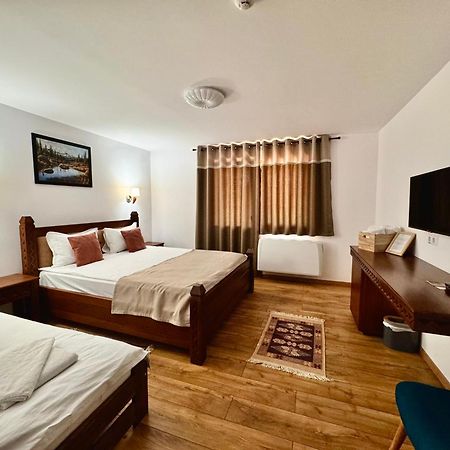 Pensiunea Roca Maramures Desesti Bagian luar foto